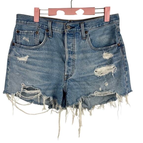 Levi 501 cut off distressed shorts button fly size 31 - Picture 1 of 8